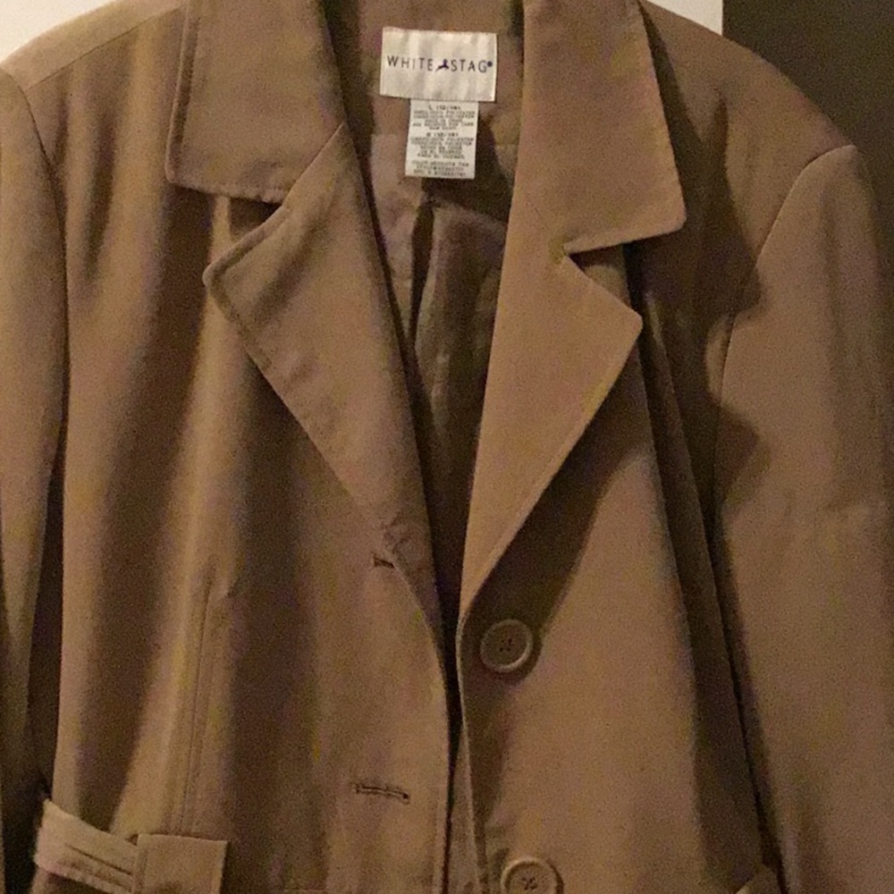 Coat - Picture 5 of 5